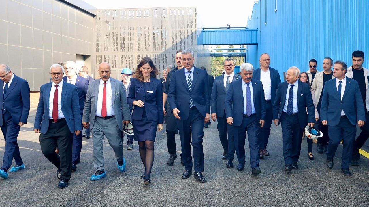 Sağlık Bakanı Memişoğlu, Atabay’ın yerli ilaç üretim tesisini ziyaret etti