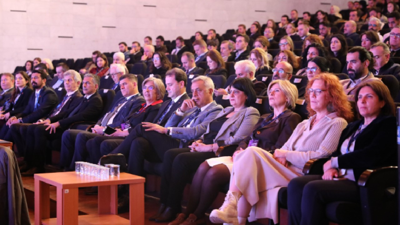 Bursa Demo Day 2025 genç girişimcilere yeni kapılar açıyor