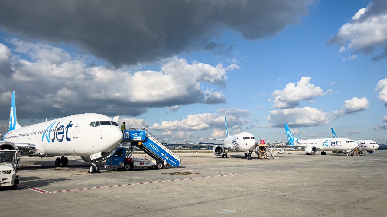 AJet filosuna iki yeni Boeing 737-8 MAX katıldı