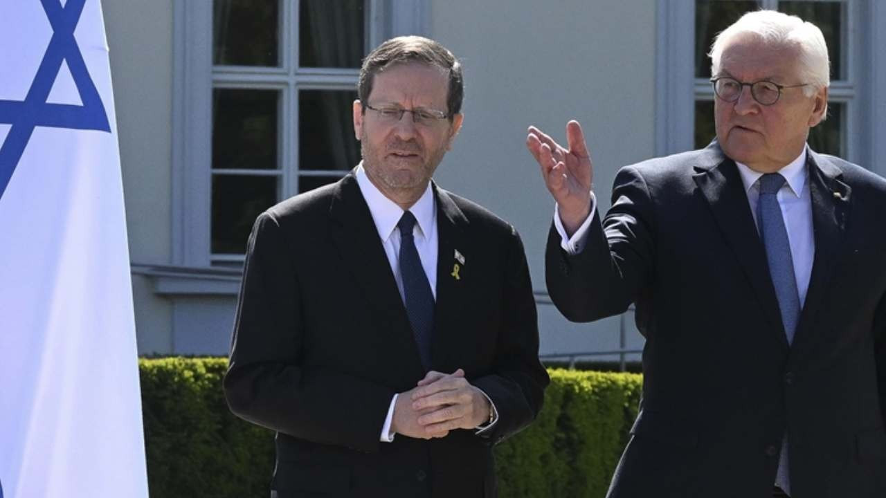 Almanya, İsrail’e yönelik silah ihracatı kısıtlamalarını kaldırıyor