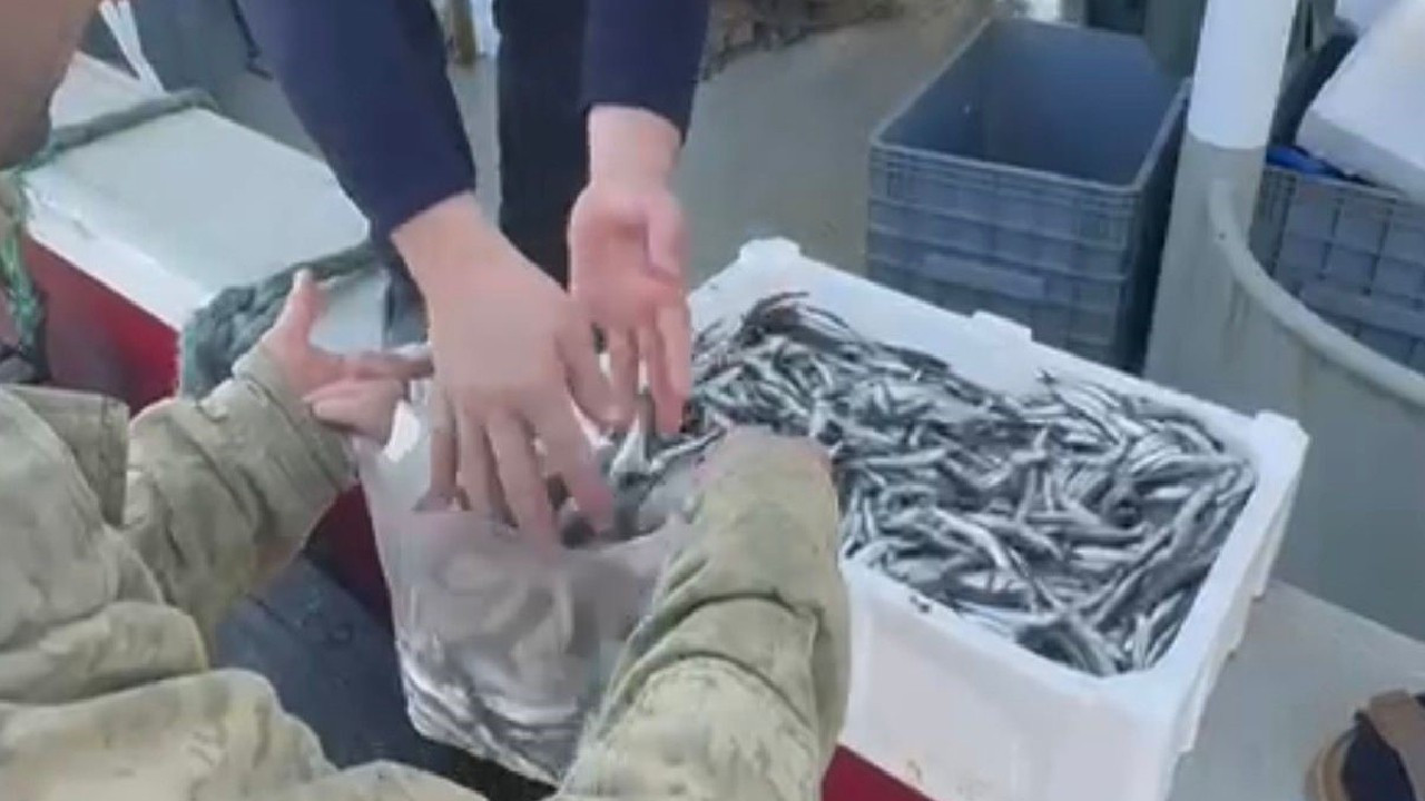 Kasasını 200 TL'ye alıp, kilosunu 200 TL'ye satan esnaf protesto edildi