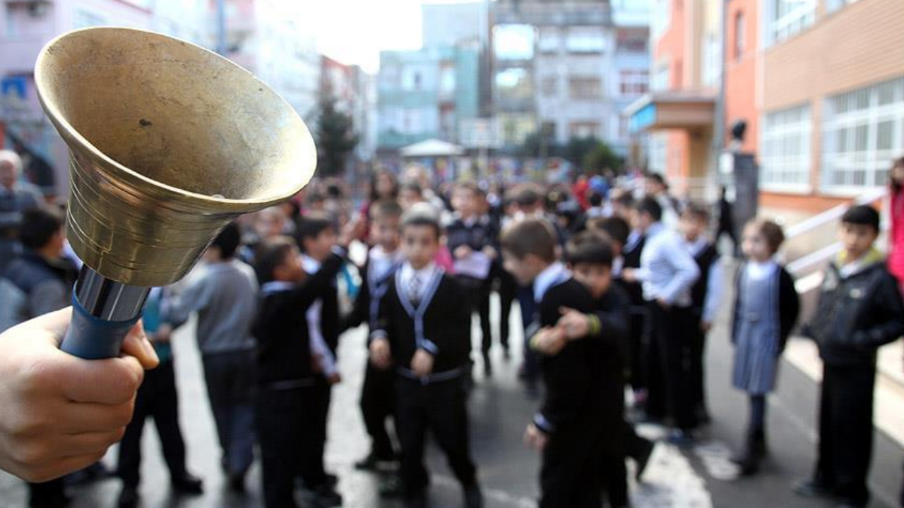 15 tatil ne zaman? Yarı yıl tatili hangi tarihte başlıyor?