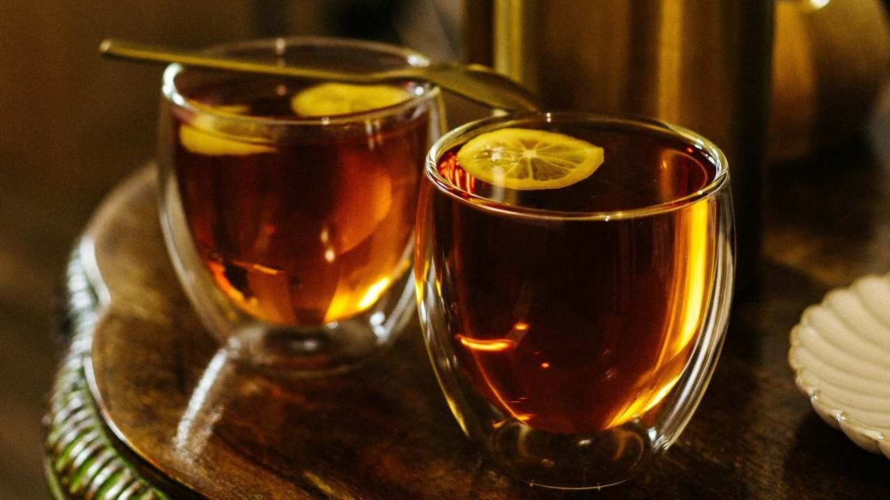 Çayın yanındaki limona para isteyen işletmeye ceza