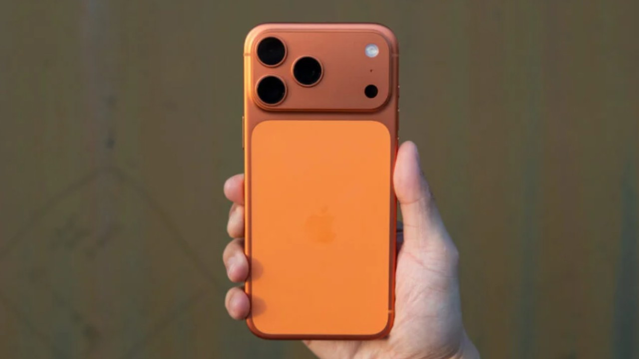 iPhone 18 Pro hakkında ilk sızıntı! İki büyük tasarım değişikliği olacak