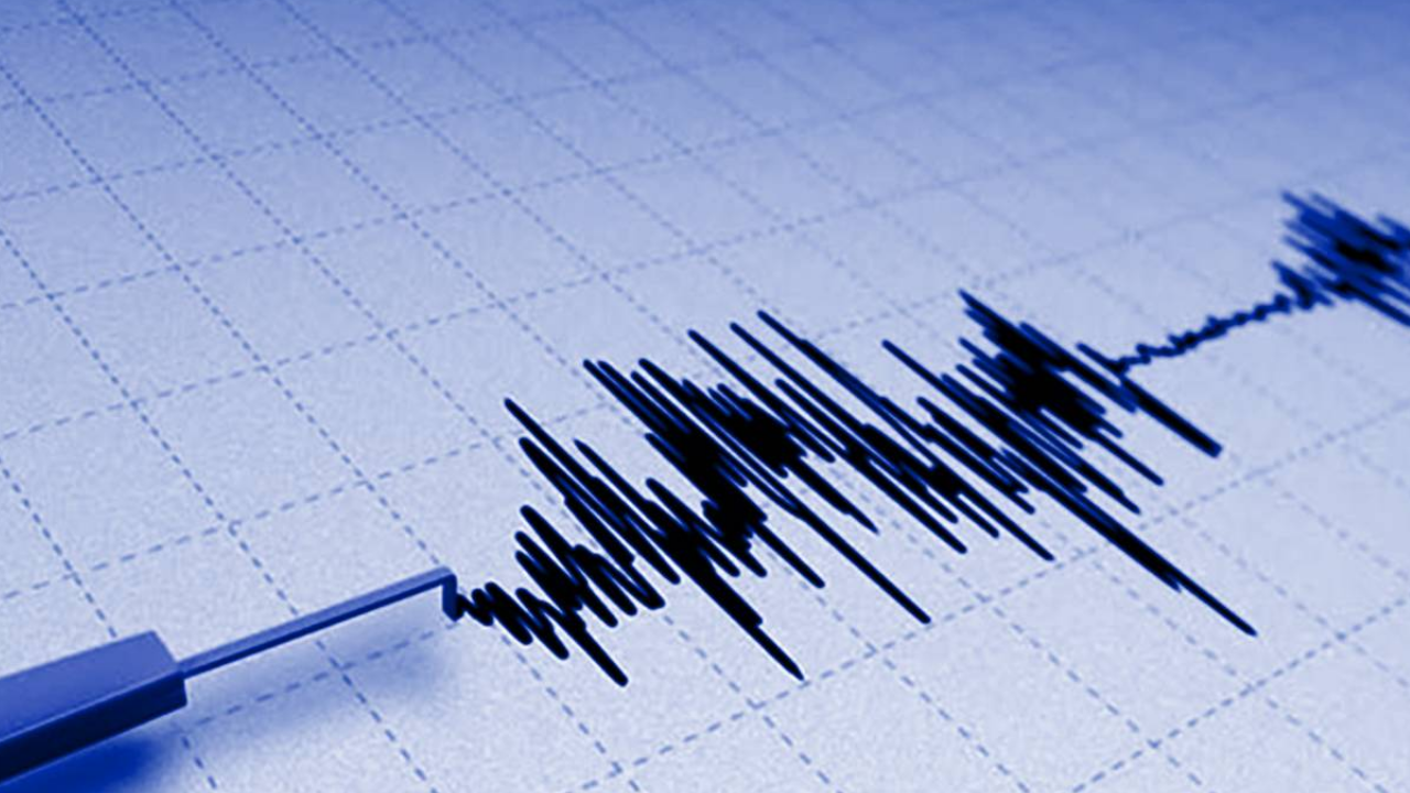 Son dakika: Akdeniz'de 4.1 büyüklüğünde deprem meydana geldi