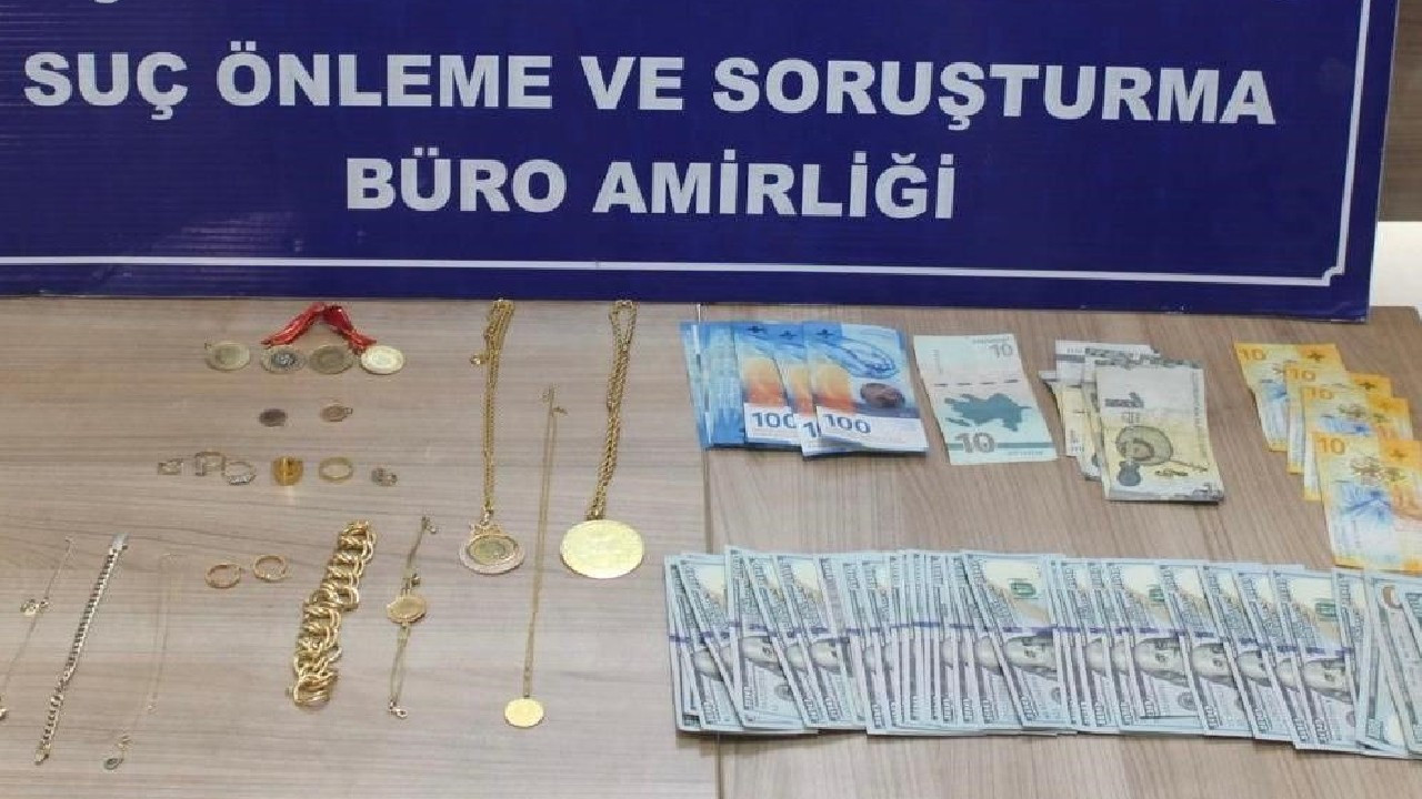 Taksiyle geldiler, 2 milyon TL dolandırdılar, otobüste yakalandılar!