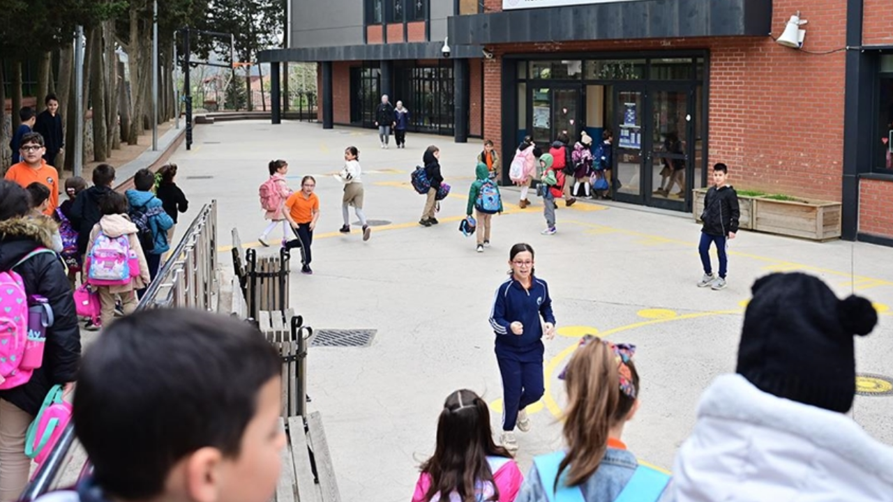 Okullarda 15 tatil ne zaman? Yarı yıl tatili hangi tarihte, kaç gün kaldı?
