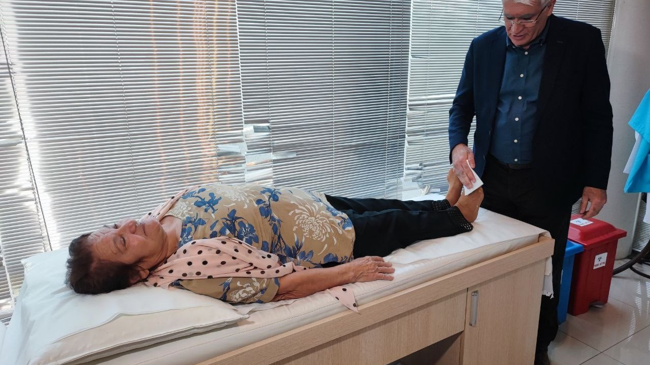 Almanya'da ameliyat edilemedi, Adana'da 24 saatte ayağa kalktı