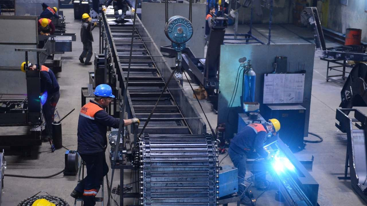 İmalatta toparlanma sinyali! Üç sektör yeniden büyüdü: İSO PMI verileri umut verdi