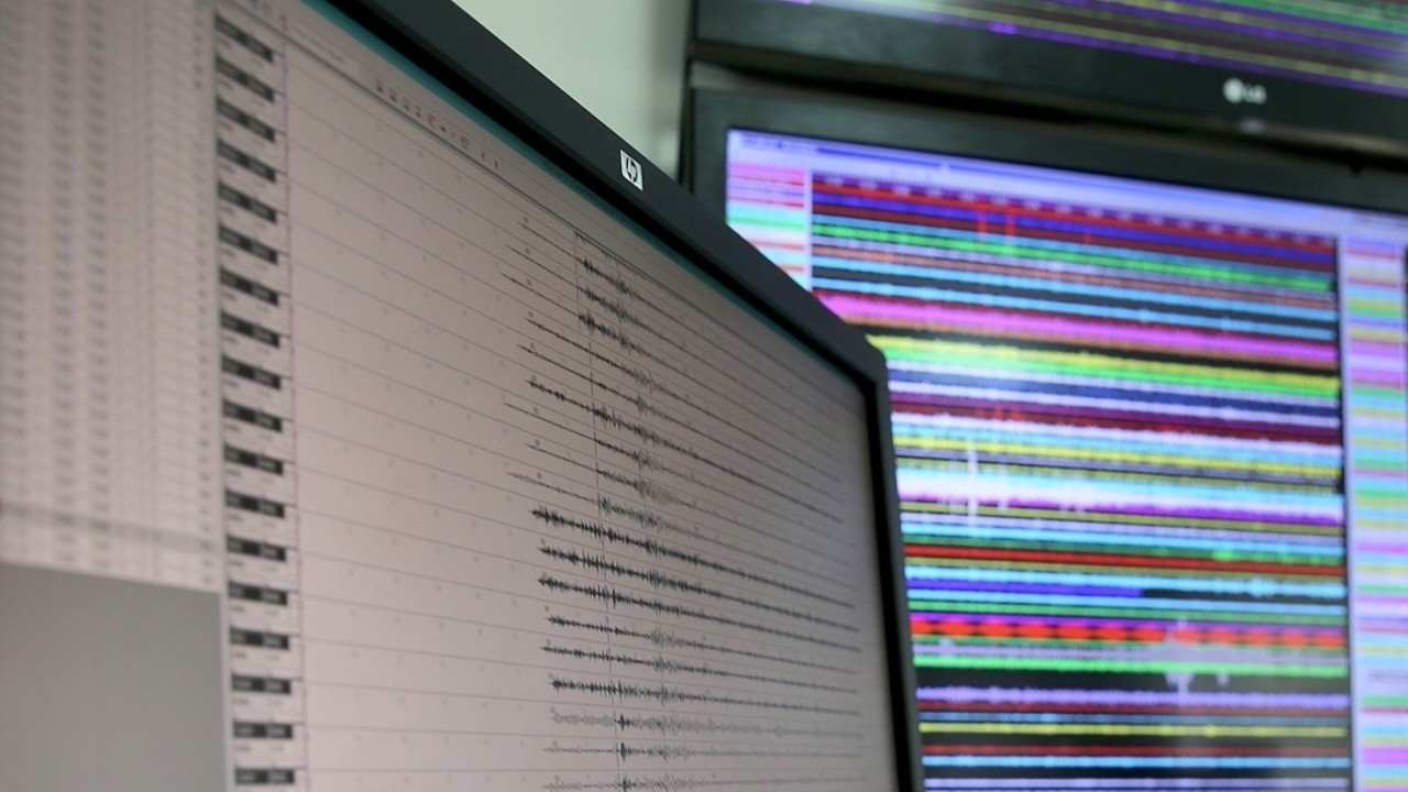 Son depremler 3 Aralık 2025 listesi... Az önce deprem mi oldu? En son nerede ve kaç büyüklüğünde deprem oldu?