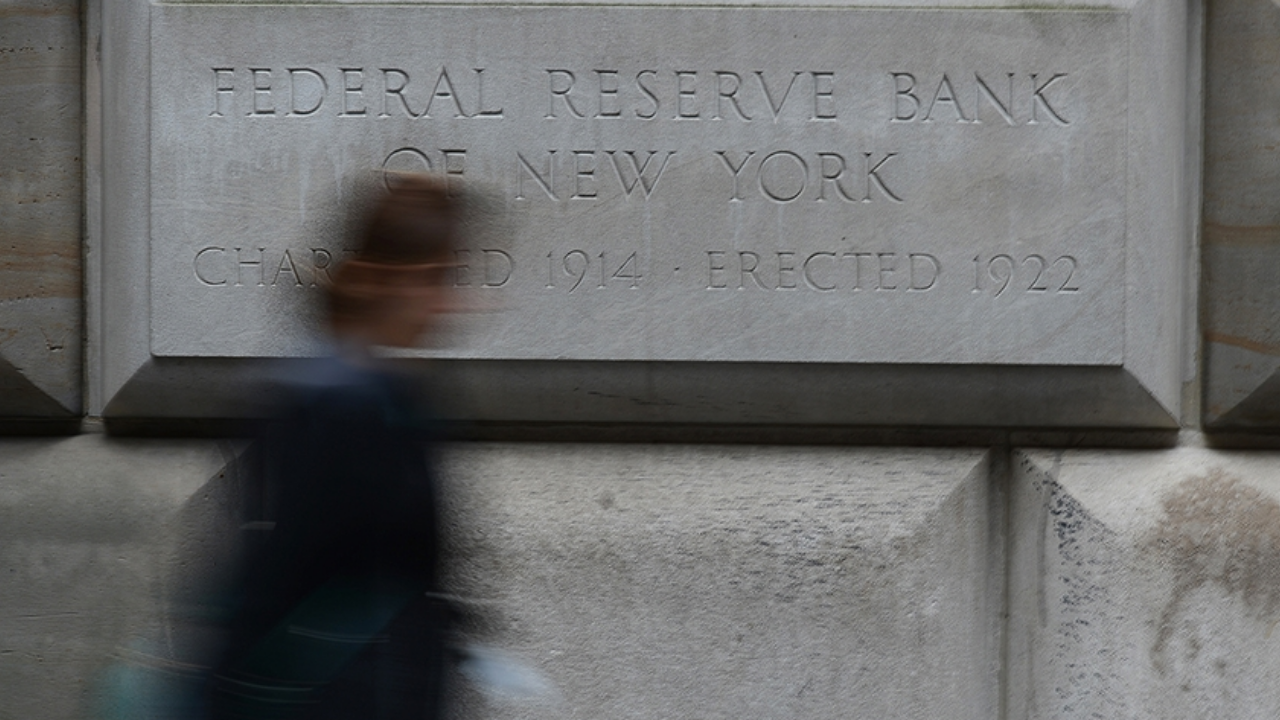 Fed'in faiz kararı için son veriler indirime işaret ediyor