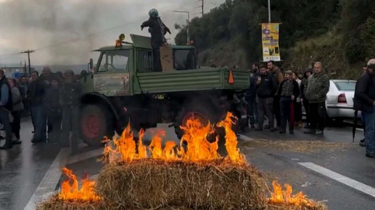 Yunanistan'daki grev sınırları kilitledi: Türkiye-Avrupa ticareti risk altında