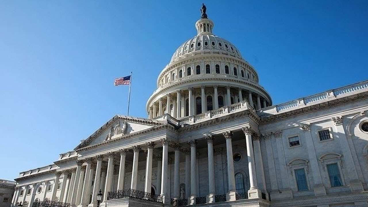 ABD Kongresi, Suriye'ye yönelik Sezar Yasası yaptırımlarını kaldırmaya hazırlanıyor