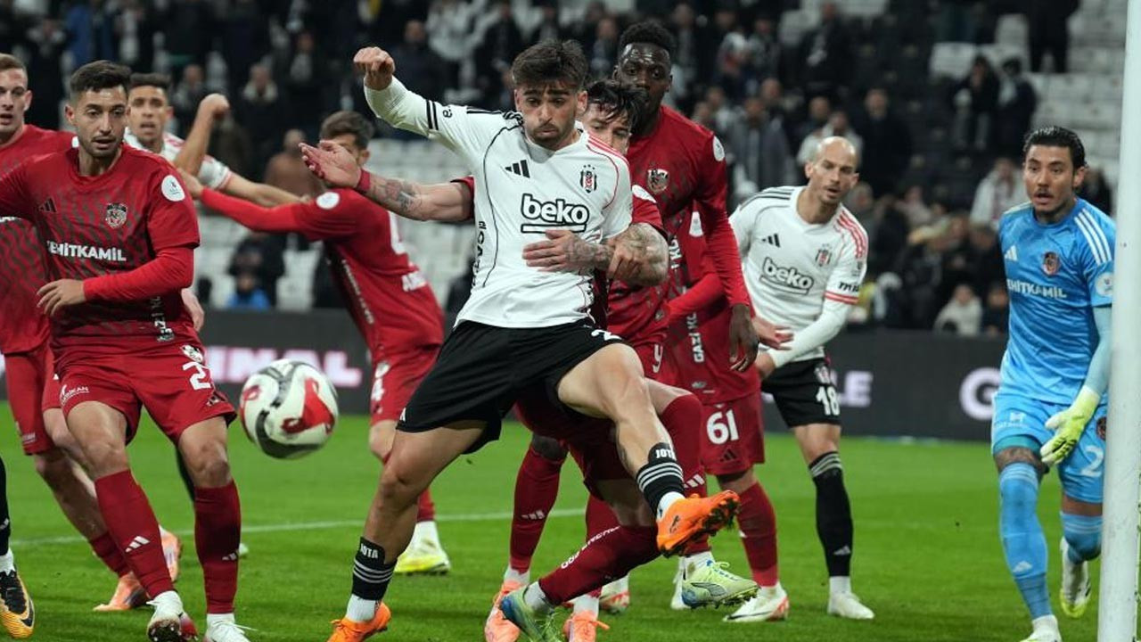 Beşiktaş evinde puan kaybetmeye devam ediyor