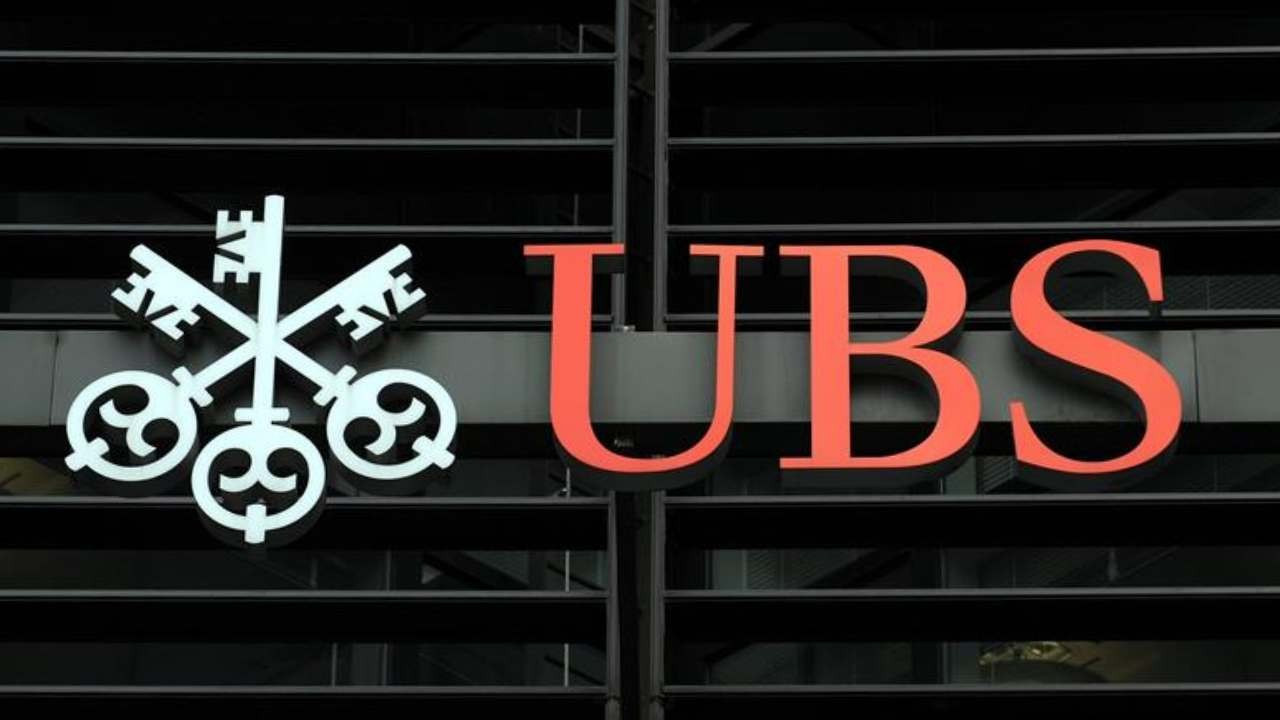 UBS’te büyük tasfiye: 10 bin kişi daha işten çıkılıyor