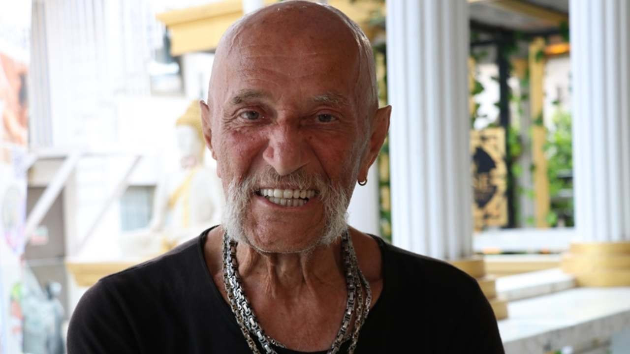 Yeşilçam'ın 'Coşkun'u hastaneye kaldırıldı