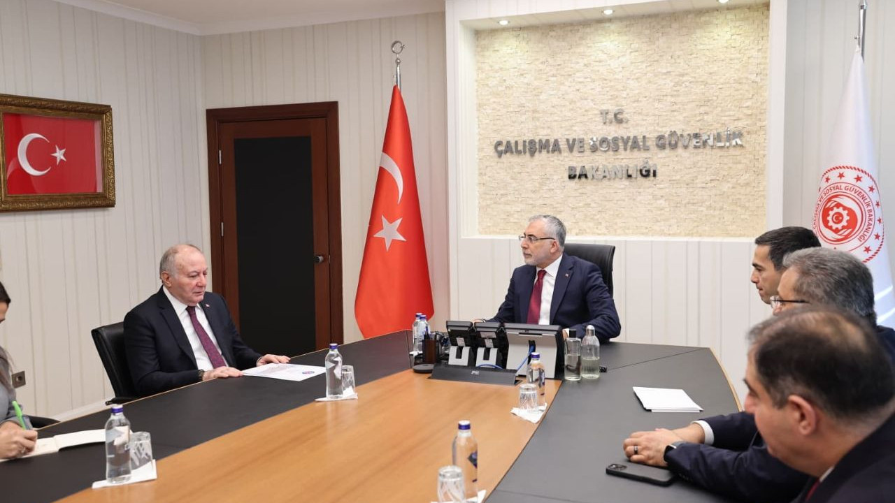 Son Dakika... 2026 asgari ücreti için ilk toplantı sona erdi: İkinci toplantı tarihi belli oldu!