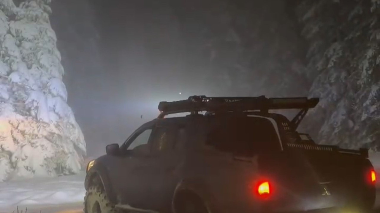 Karabük’ün yüksek kesimleri beyaza büründü: Kar kalınlığı 40 santimetreye ulaştı