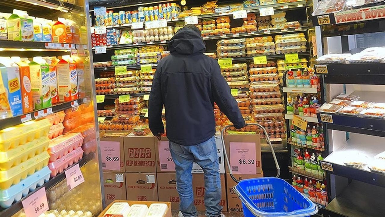 ABD'de perakende satışlar yatay seyretti