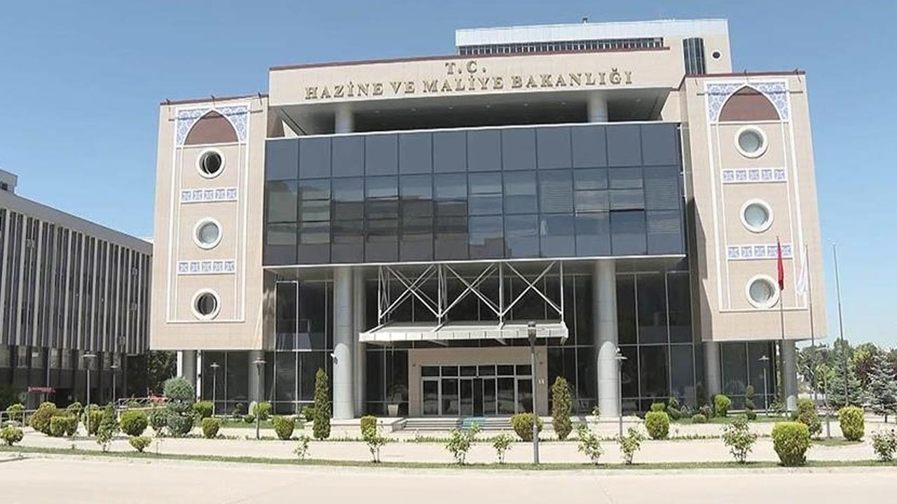 Hazine’den 15 milyar liralık kira sertifikası ihracı