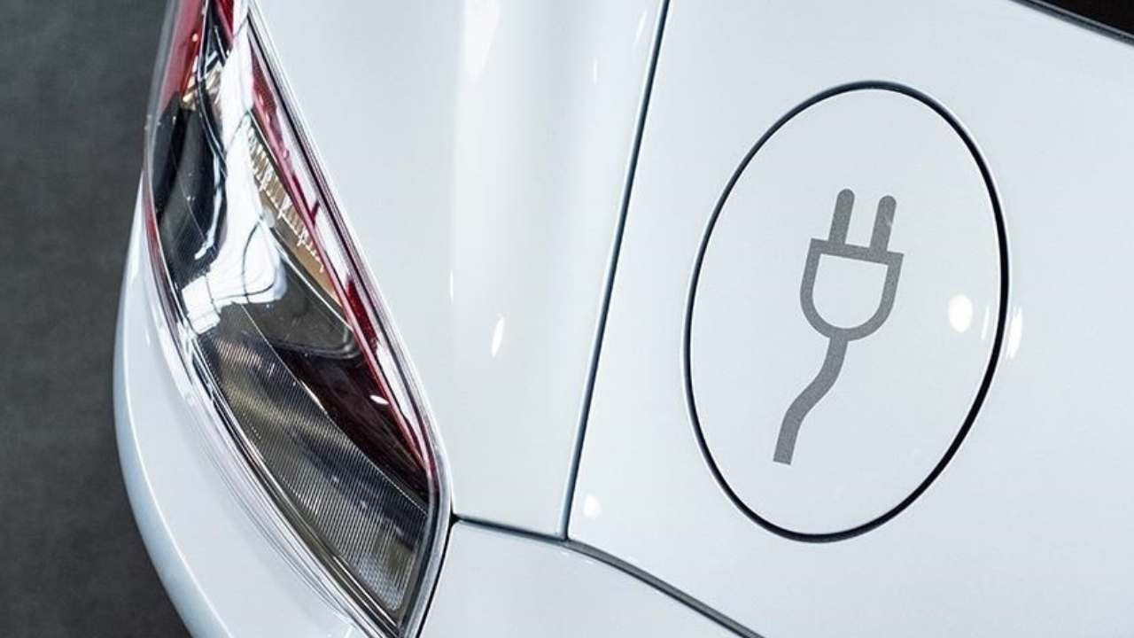 Trafiğe kayıtlı elektrikli otomobil sayısında yüzde 110 artış