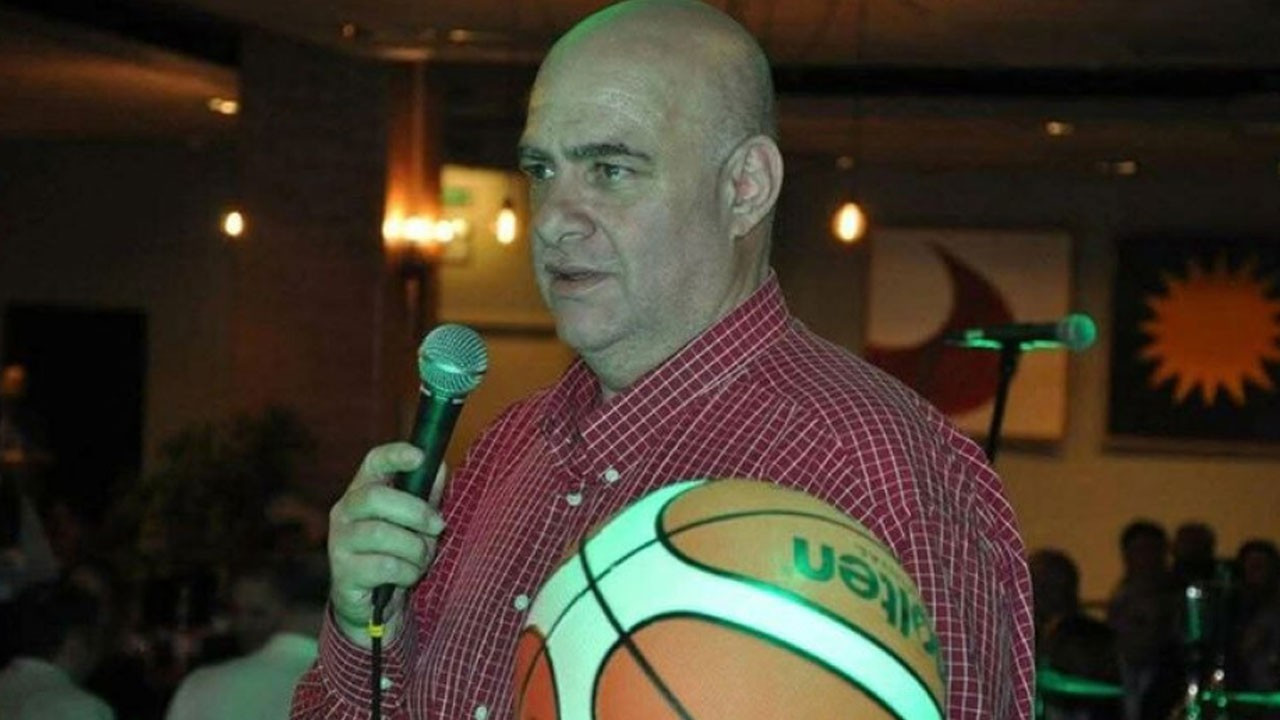 Eski milli basketbolcu ve iş insanı Kemal Baksi,  balkondan düşerek hayatını kaybetti