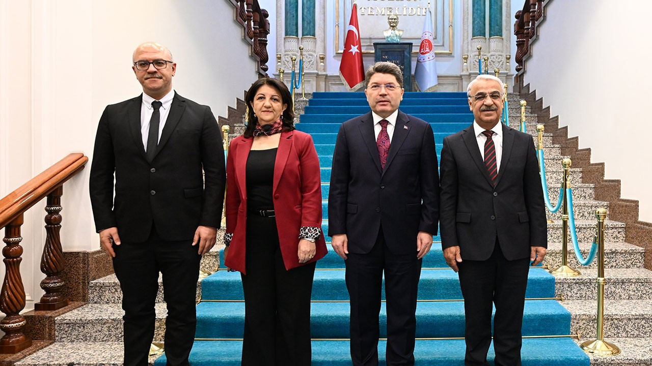 DEM Parti heyeti, Adalet Bakanı Tunç ile görüştü