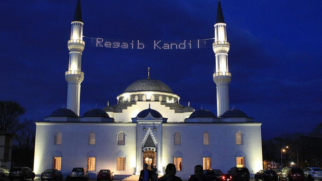 REGAİB KANDİL MESAJLARI: Anlamlı, en güzel, uzun-kısa, resimli Regaib Kandili mesajı ve sözleri