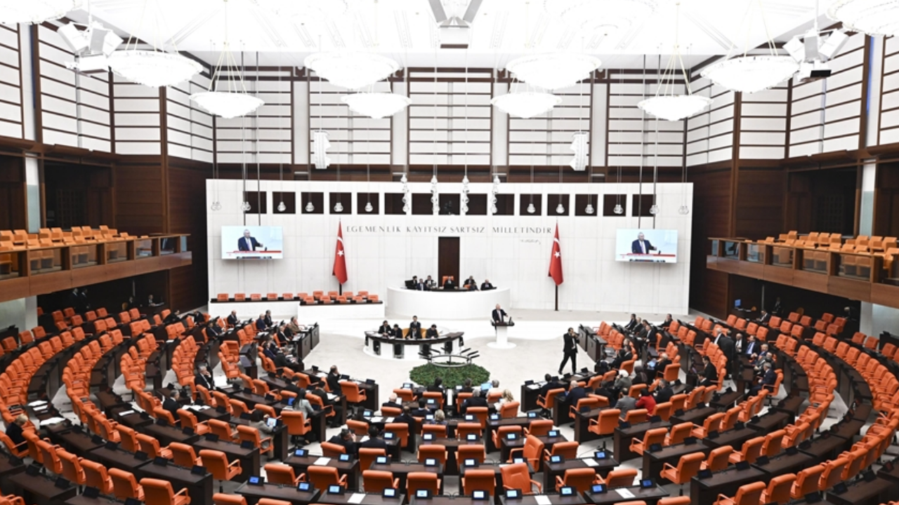 12. YARGI PAKETİ SON DURUM: İnfaz düzenlemesi gelecek mi, af çıkacak mı?