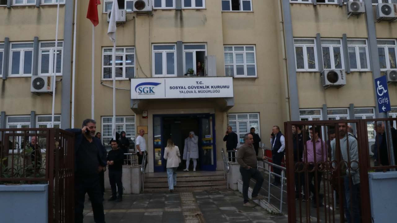 Yalova'da silahlı saldırıya uğrayan SGK avukatı öldürüldü