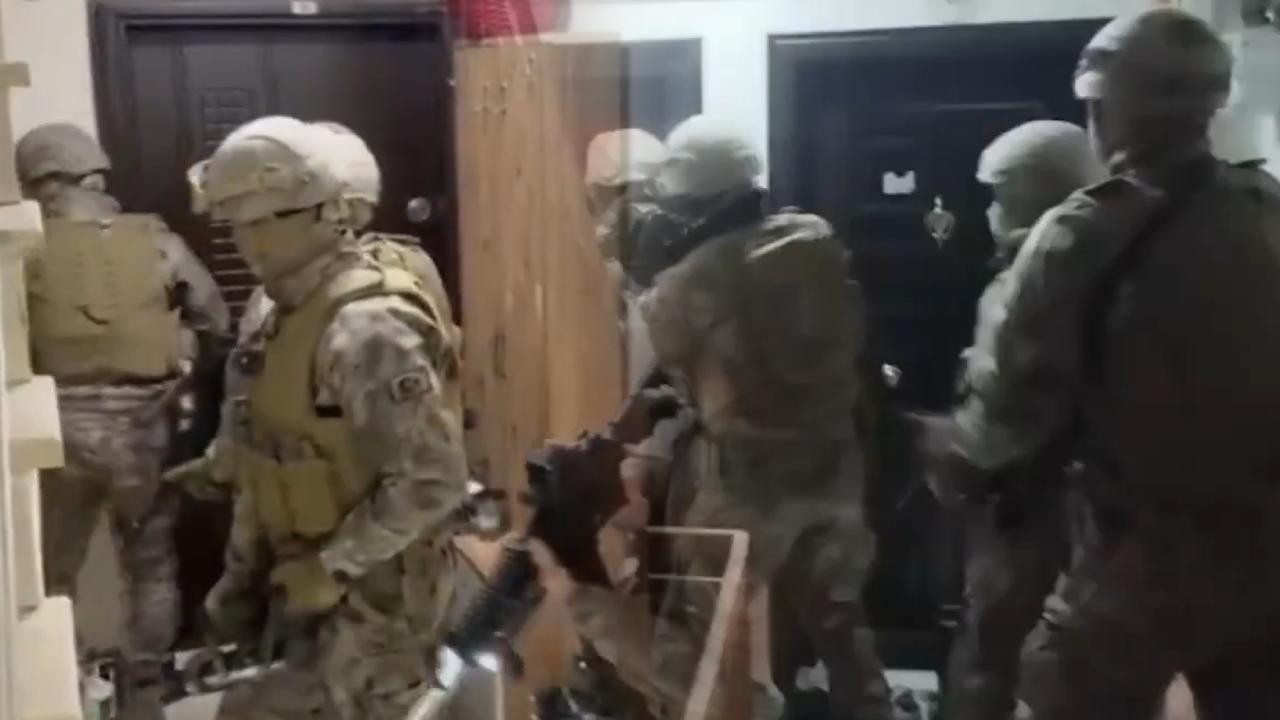 İstanbul merkezli 21 ilde suç örgütüne büyük darbe: 96 kişi gözaltına alındı