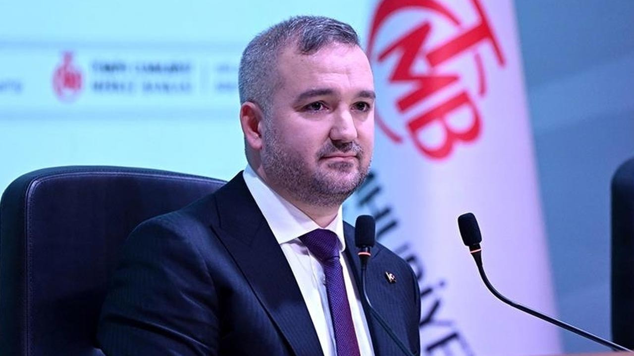 TCMB Başkanı Karahan’dan enflasyon mesajı: Sıkı para politikası kararlılıkla sürecek