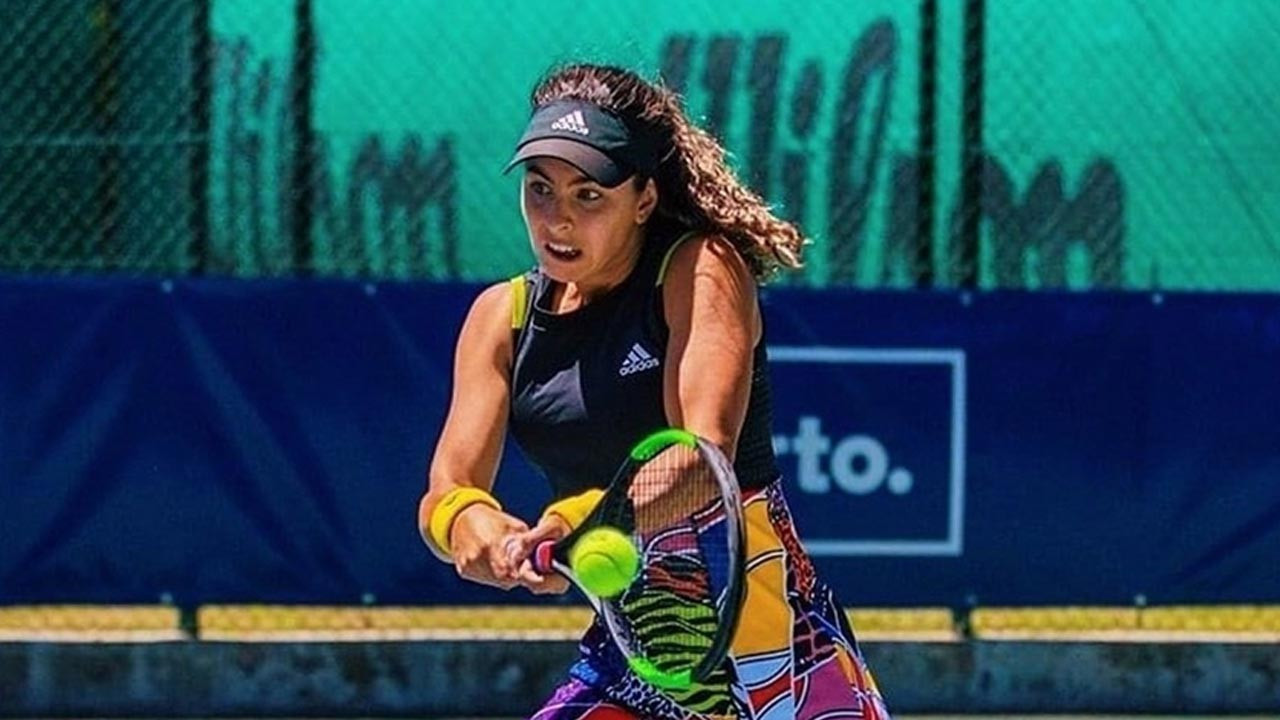 Milli tenisçi Ayla Aksu, Portekiz'de şampiyon oldu