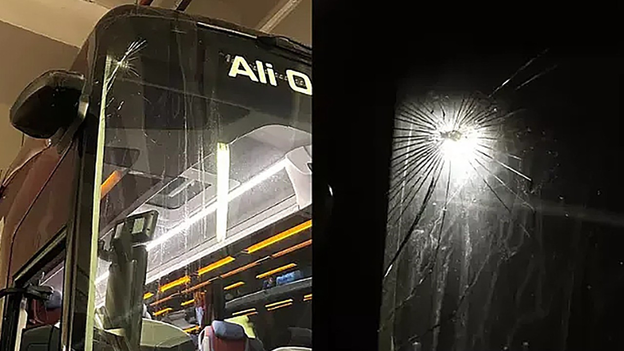 Samsun'da Trabzonspor takım otobüsüne taşlı saldırı