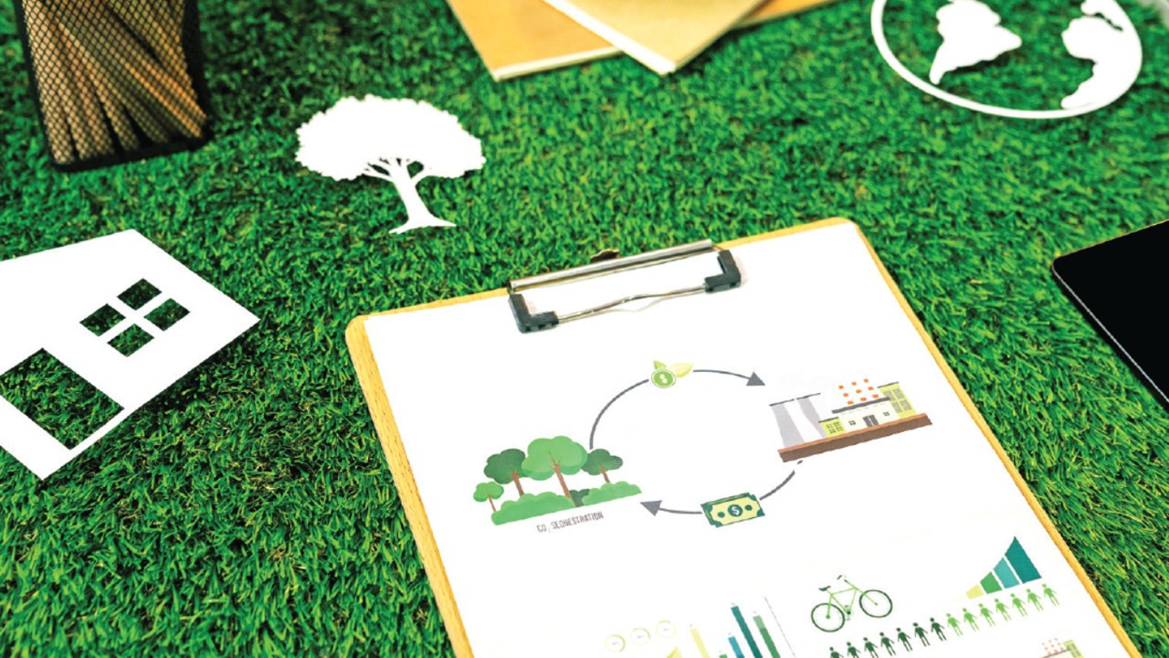 Sınırda karbon merkezde finans