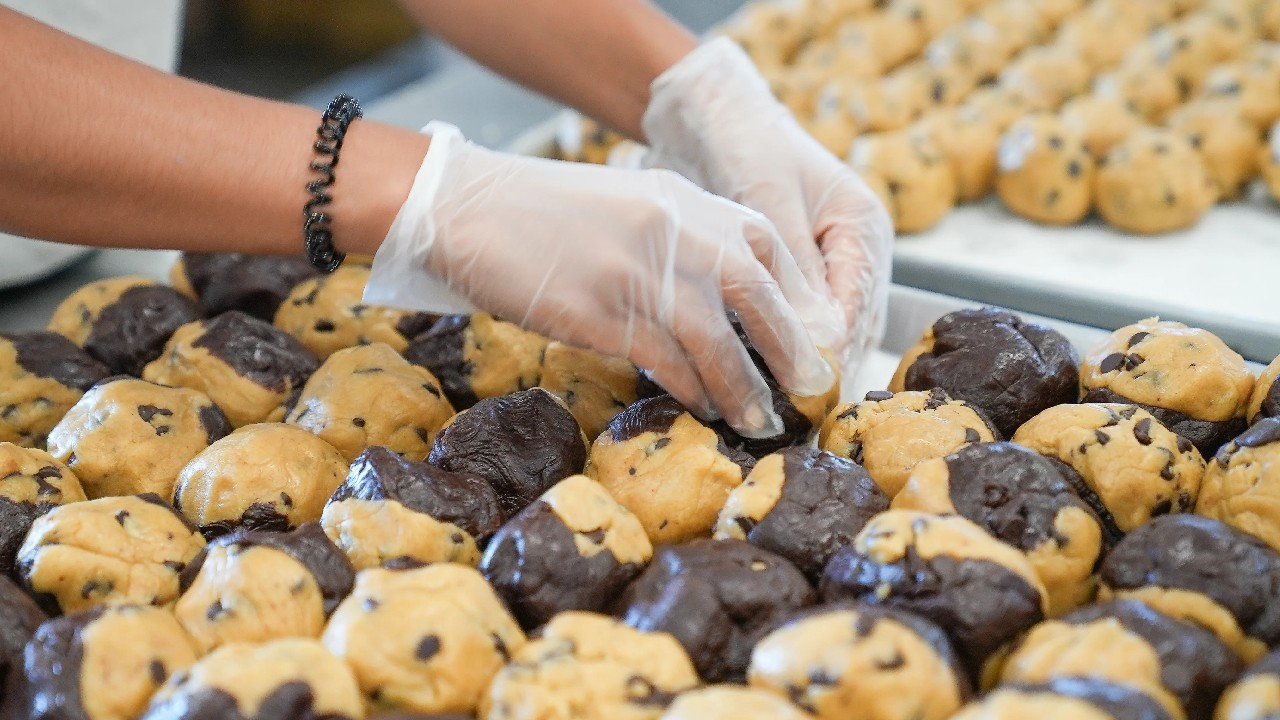 Ünlü kurabiye zinciri kafelerini kapattı, iflas koruması istedi