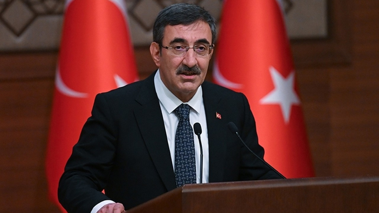 Cumhurbaşkanı Yardımcısı Yılmaz'dan hayatını kaybeden madenciler için taziye mesajı