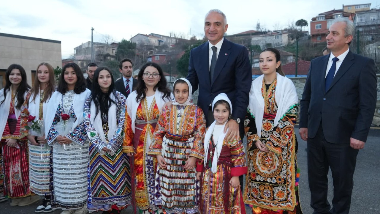 Bakan Ersoy’dan Hızır Orucu sofrasında birlik mesajı: “Ortak miras geleceğimizi güçlendiriyor”