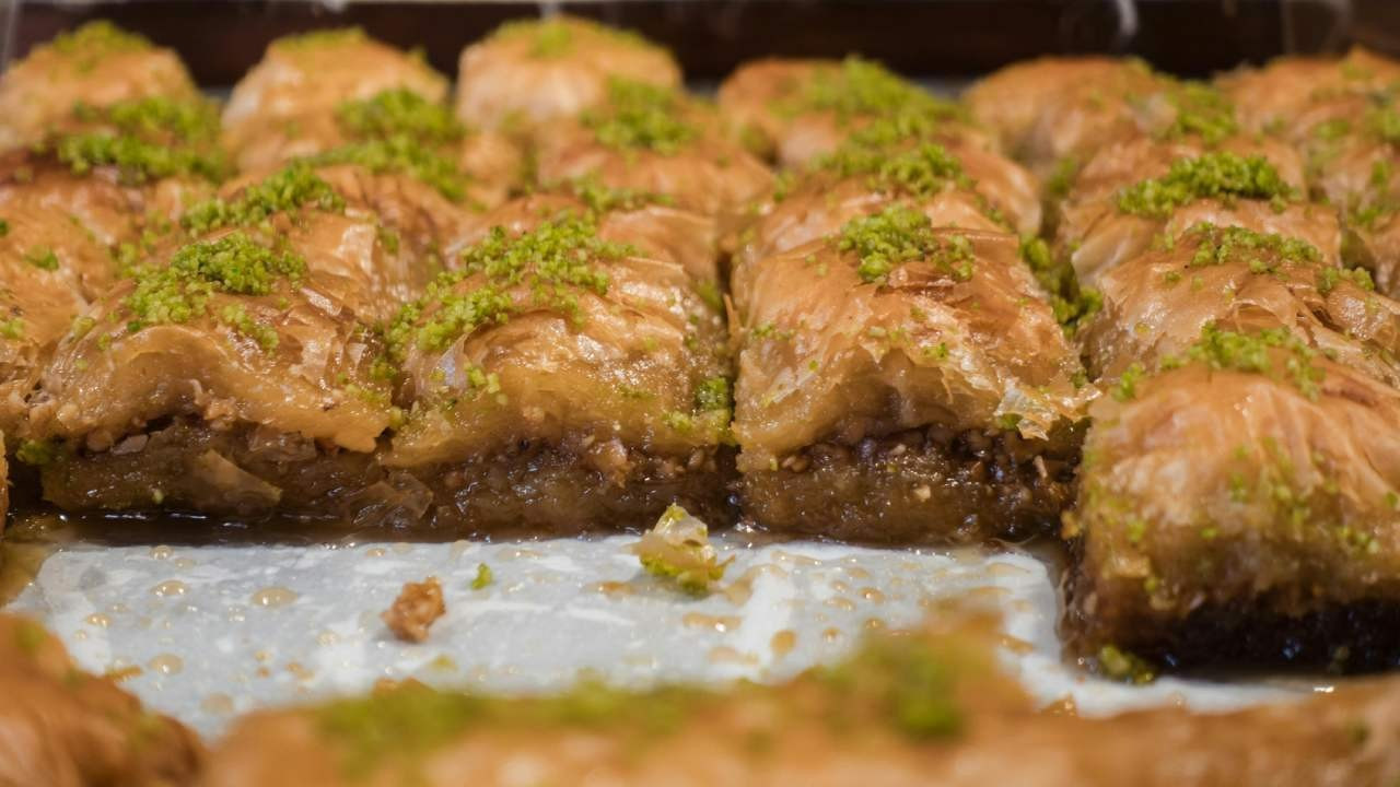 Baklava ve tatlı üreticileri ramazan ayı ve bayram boyunca fiyatları sabitledi