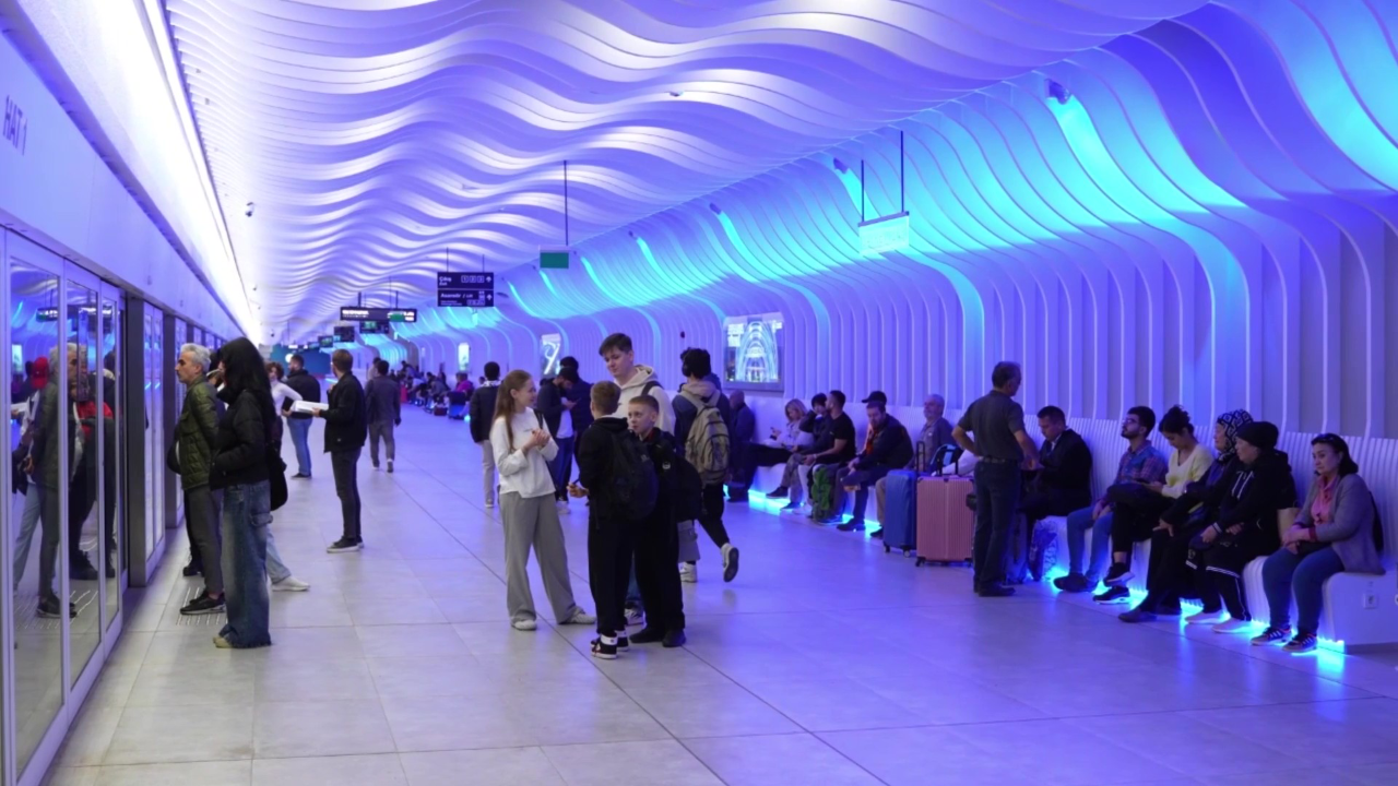 Havalimanı metrosunda günlük yolcu rekoru