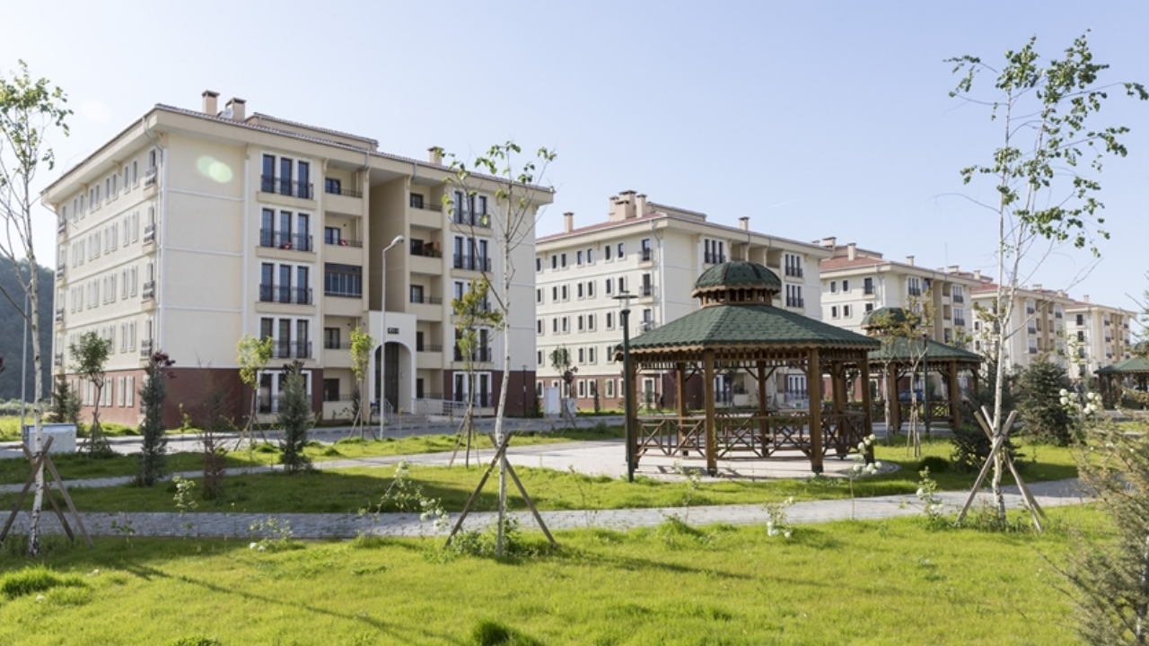 BURSA TOKİ KURA ÇEKİMİ CANLI İZLE: TOKİ Bursa kura sonuçları ne zaman, saat kaçta açıklanacak?