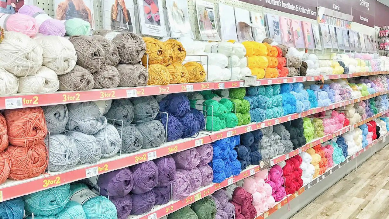 Dev hobi zinciri satışa çıkıyor! 9 mağaza kapandı, yüzlerce kişi işsiz