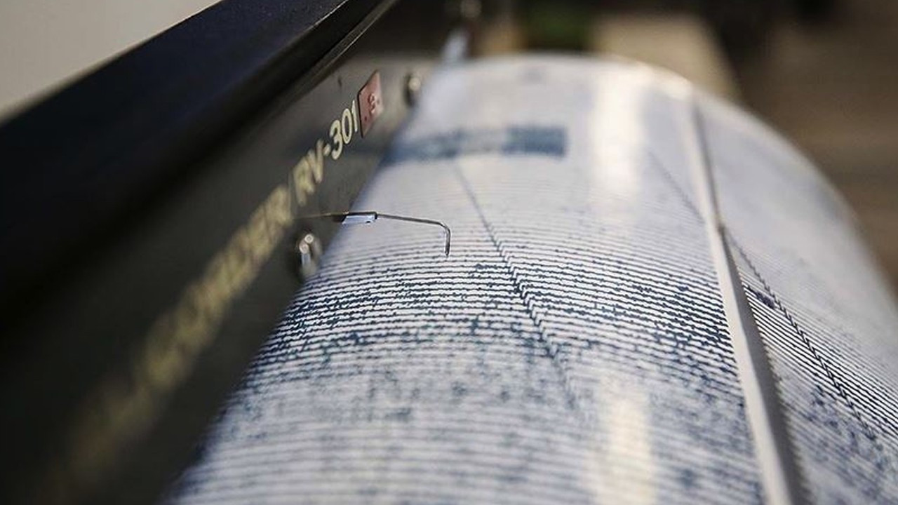 Malezya'da 7,1 büyüklüğünde deprem