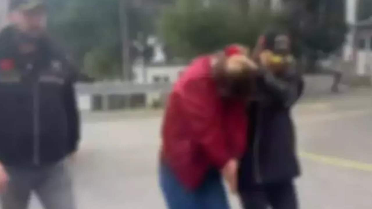 'Savcıyım' diyerek yolcuyu tehdit eden kadın tutuklandı