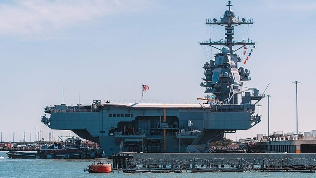 13 milyar dolarlık USS Gerald Ford uçak gemisinde 'tuvalet krizi'