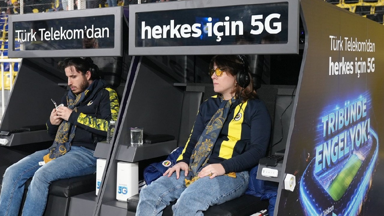 Türk Telekom 5G ile dünyada bir ilk! Engelsiz tribün uygulaması başladı