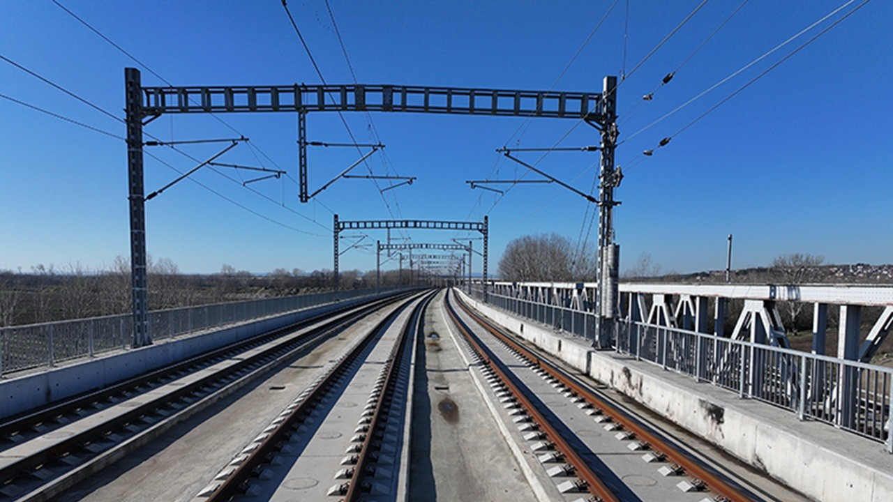 TCDD'den yüksek gerilim uyarısı! Halkalı-Kapıkule hattına dikkat