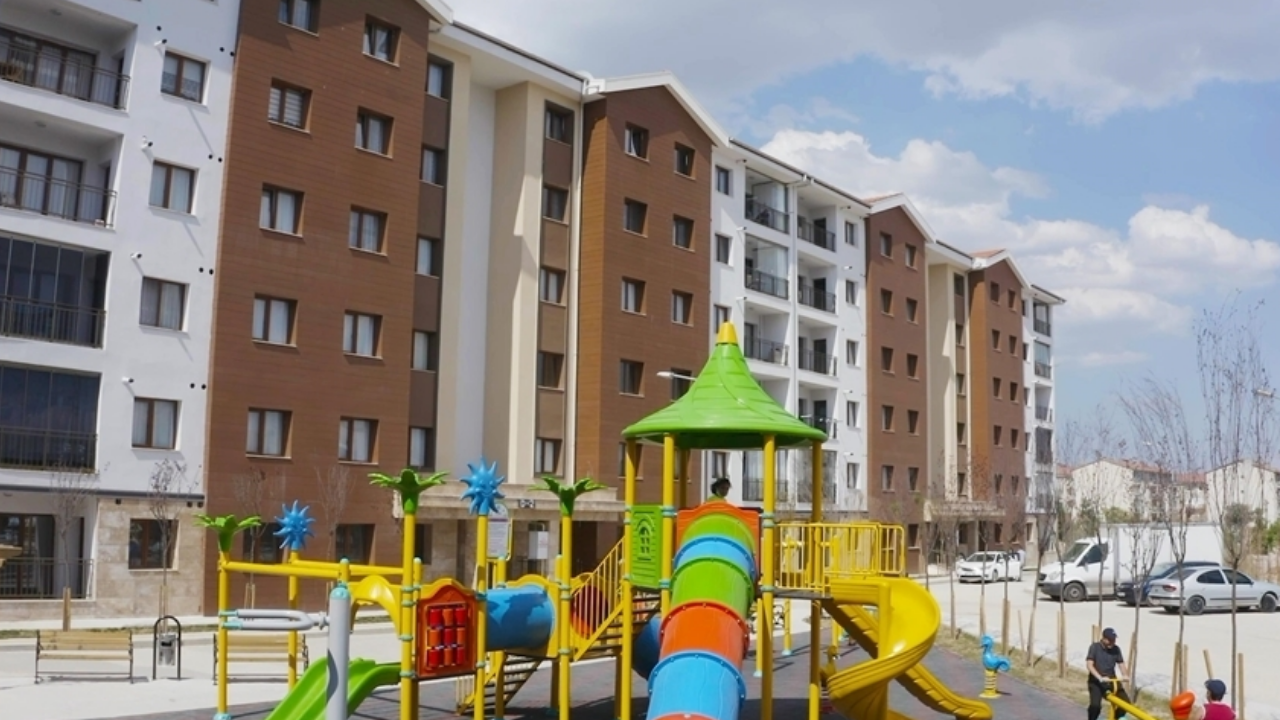 İstanbul TOKİ kura takvimi belli oldu mu? İstanbul kura çekimi ne zaman, isim listesi yayımlandı mı?