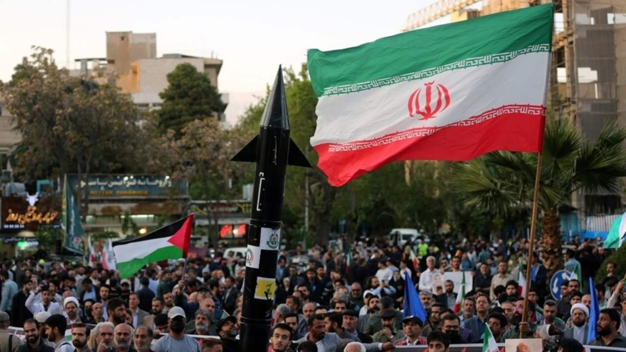 Gizli rapor ortaya çıktı: ABD'nin saldırısı Tahran'ı deviremeyecek