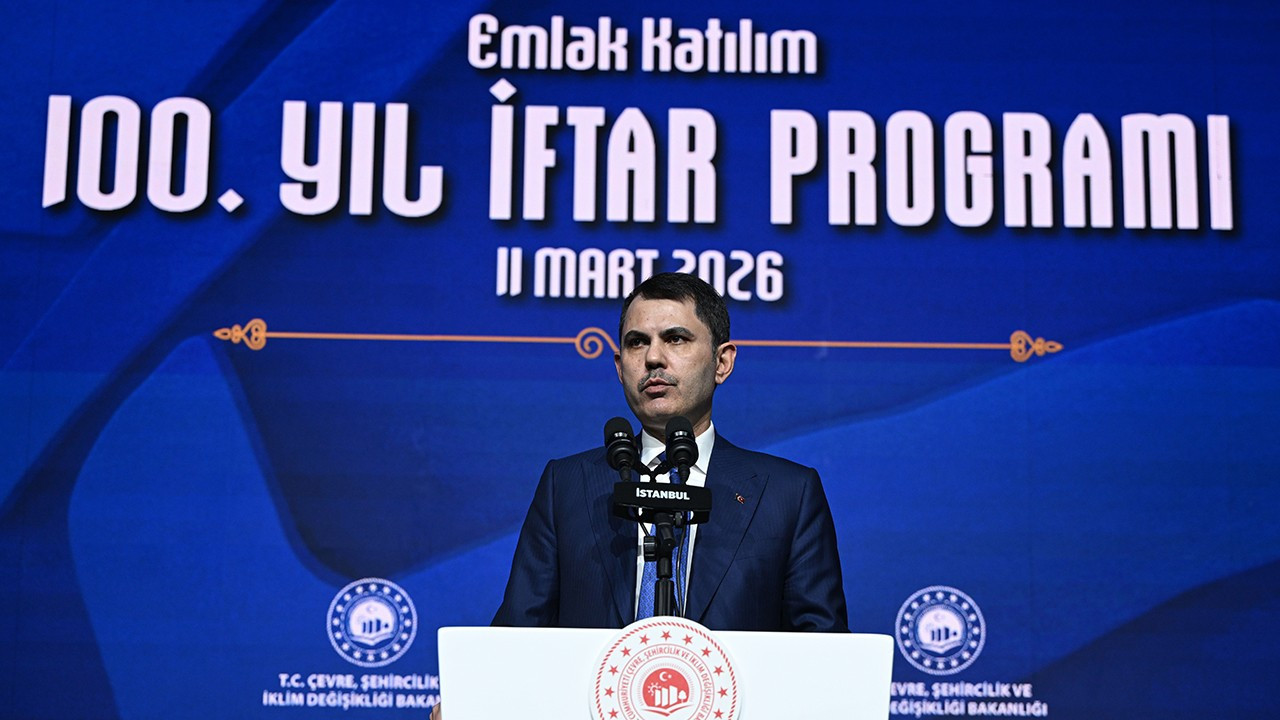 Bakan Kurum, Emlak Katılım 100. Yıl İftar Programı'na katıldı